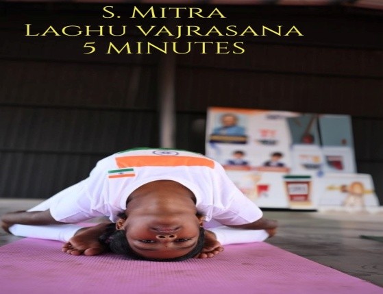 LONGEST DURATION HOLDING LAGHU VAJRASANA FOR 5 MINUTES