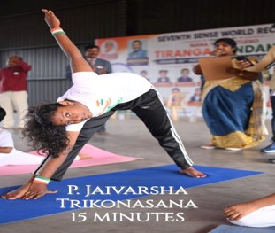 LONGEST DURATION HOLDING TRIKONASANA FOR 15 MINUTES